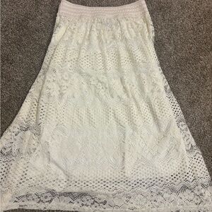 Metro Wear Ivory Lace Maxi Skirt